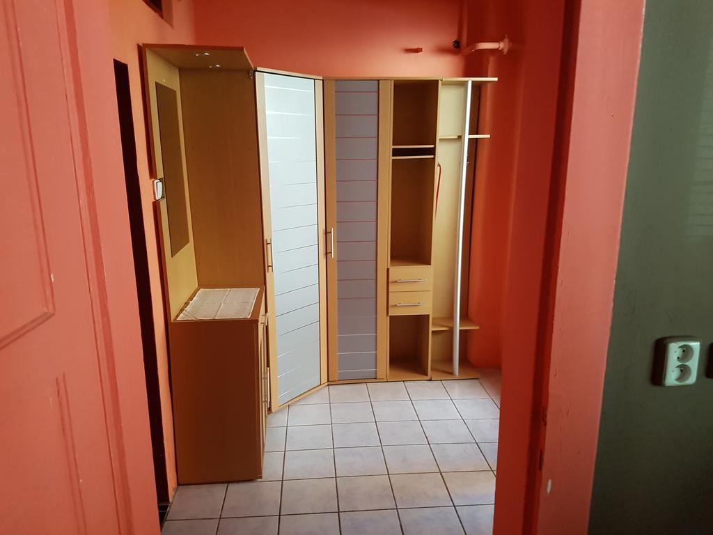 Hotel Koruna Roznov pod Radhostem Ngoại thất bức ảnh